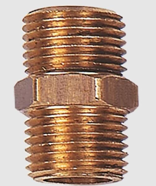 NIPLE DE 1/2X1/2 BSP