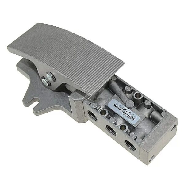 VALVULA PEDAL CENTRO FECHADO AUTO CENTRANTE 1/4 / PVN4-5120-000C